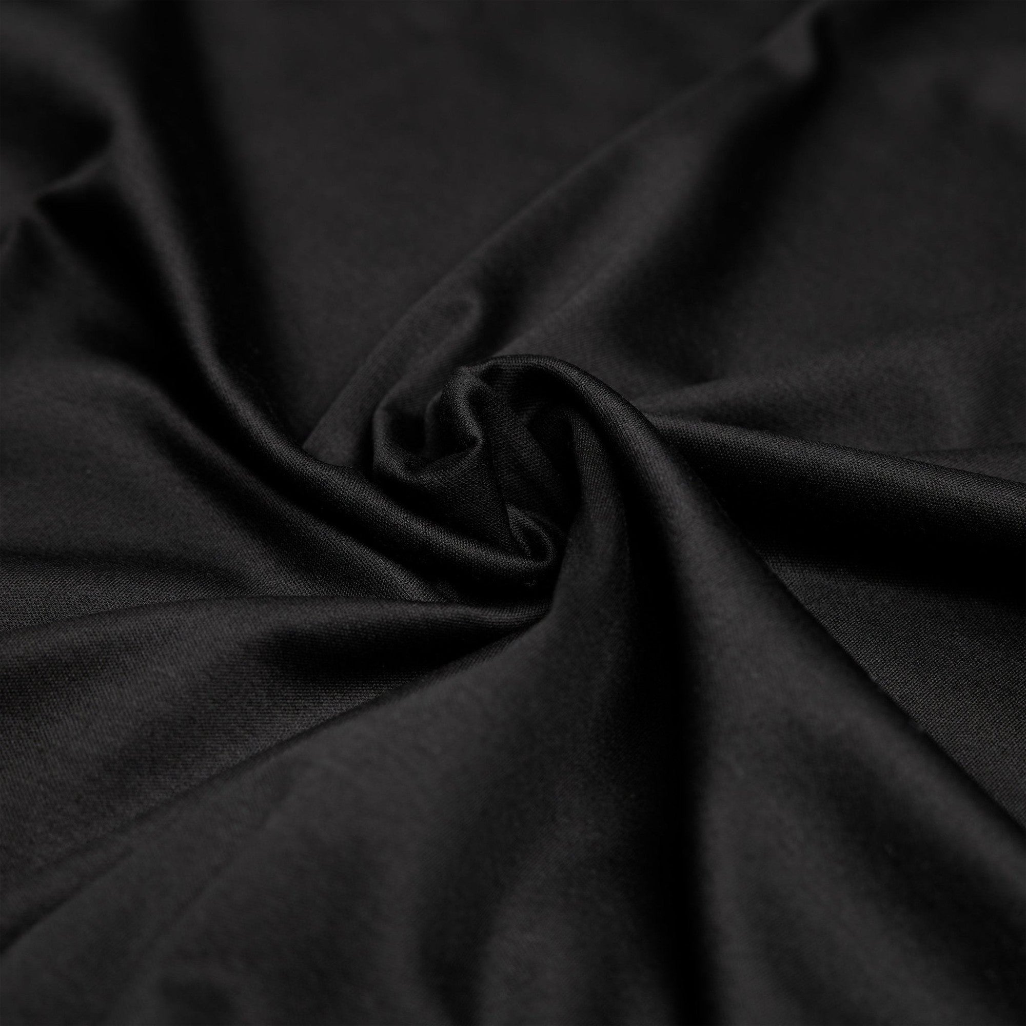 The Velvet T-Shirt Black